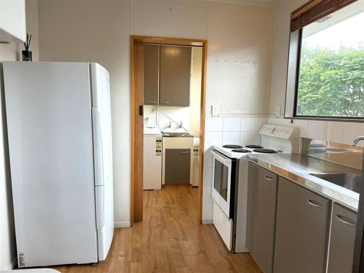 6b Swift Street Blaketown_5