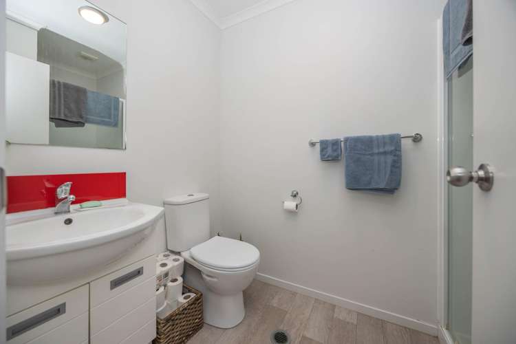 3/9 Greensboro Street Hamilton East_25