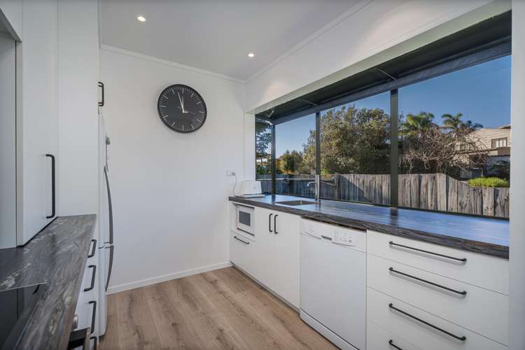 106 Fernhill Rise_5
