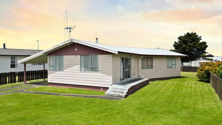 17 Enfield Street Nawton_0