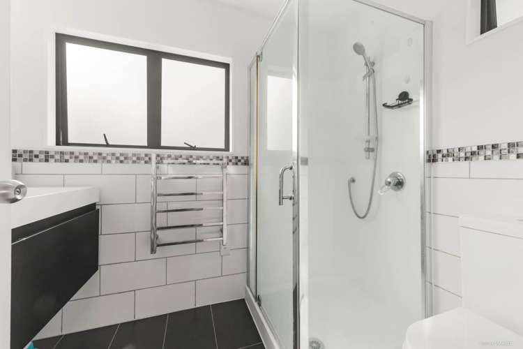 83B Chivalry Road Glenfield_12