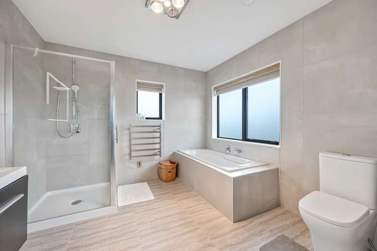 13 Spyglass Street Red Beach_11