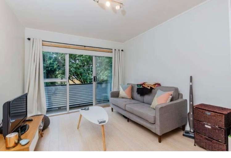 4/11 Kingsway Avenue Sandringham_1