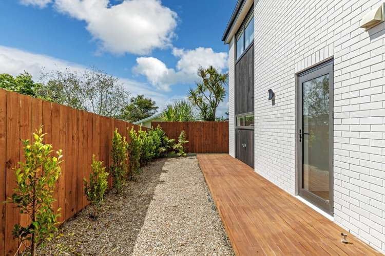 1 Milenio Crescent Windsor Park_17