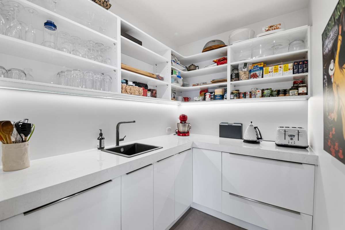 47 Grayshott Avenue_3