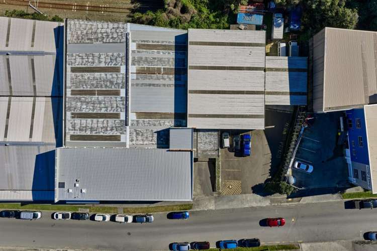 11 Glover Street Ngauranga_17