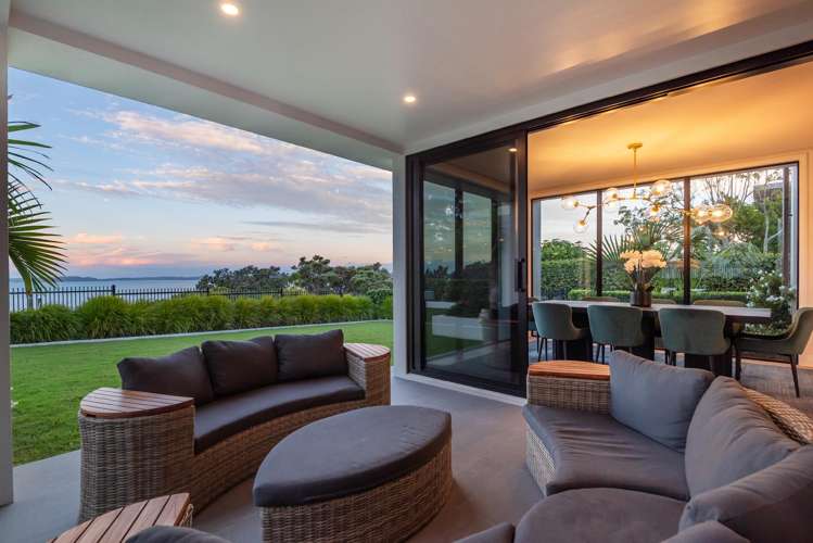 90 Marine Parade Mellons Bay_15