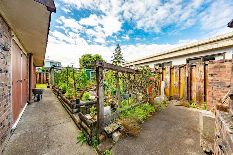 7 Riverina Avenue Pakuranga_18