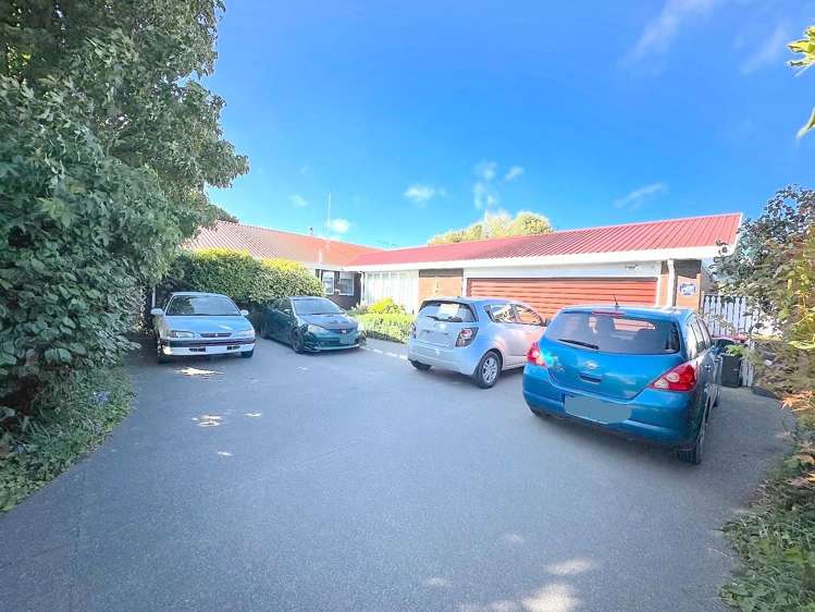 84B Racecourse Road_0