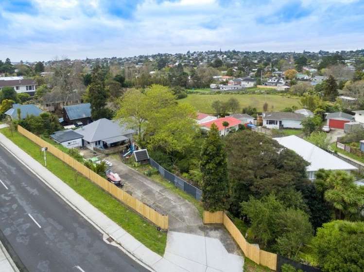 32 Kashmir Road Glen Eden_14