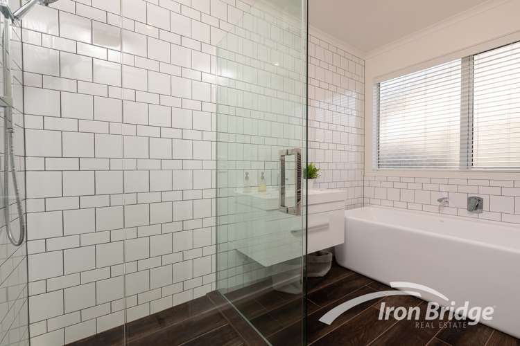 2 Margaret Shields Avenue Aotea_13