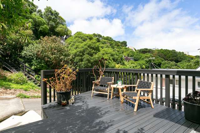 2/39 Onslow Road Khandallah_1