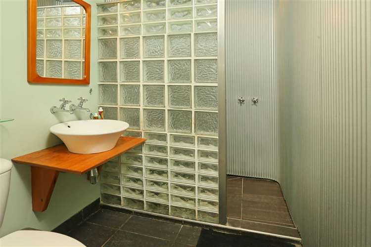 110 Glengarry Road Glen Eden_15