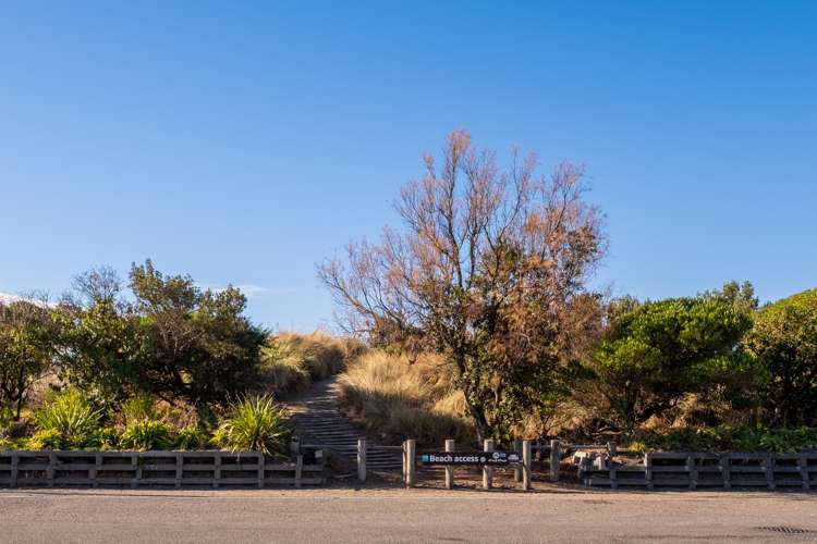 4 Pacific Road North New Brighton_19