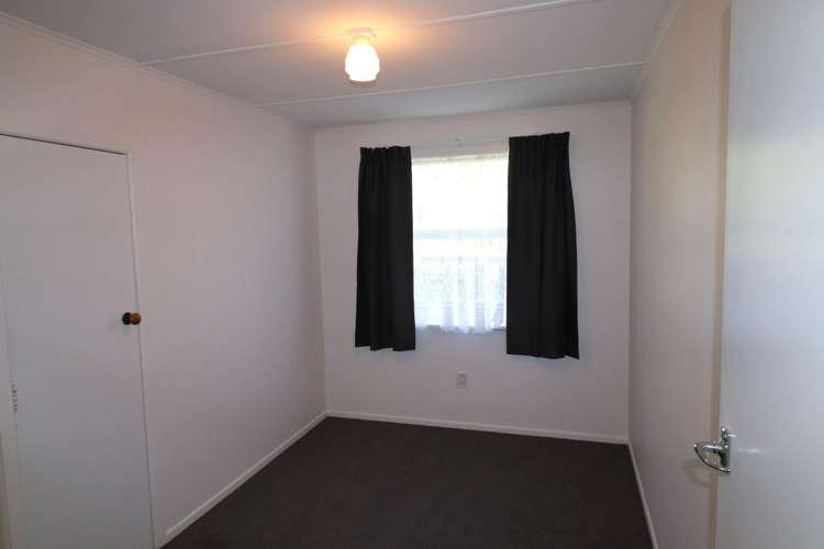 32 Montreal Grove Kingston_4