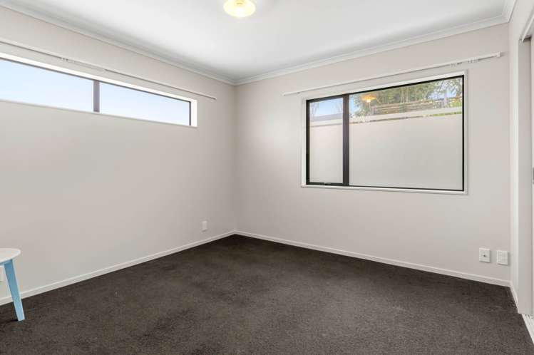 56 Claverdon Drive Massey_11