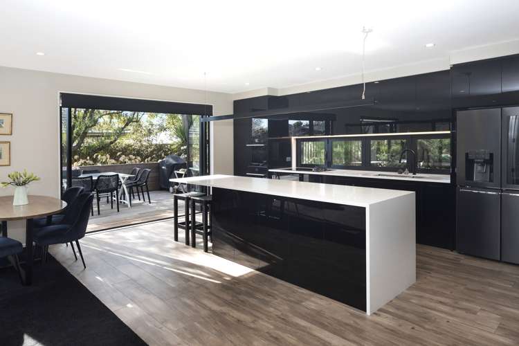 2 Country Place Burwood_7