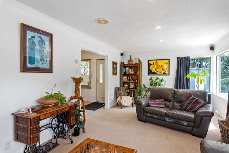 35 Whelans Road Levin_11