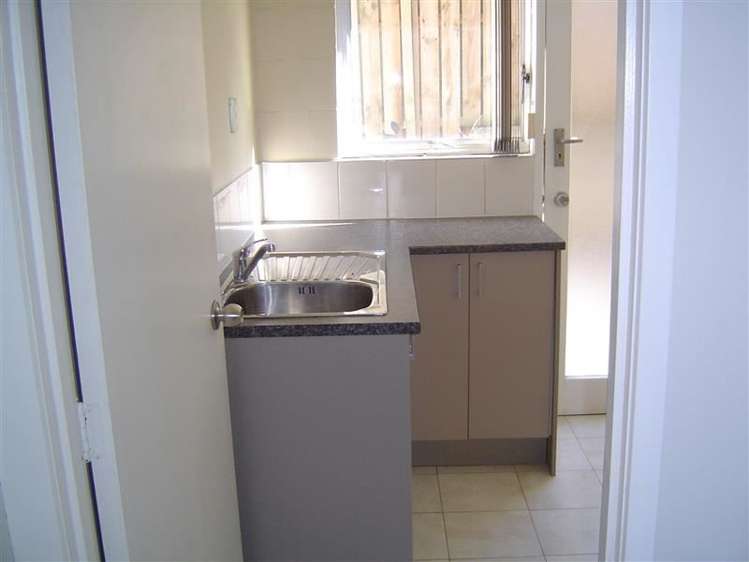 8 Cheval Drive Totara Vale_14