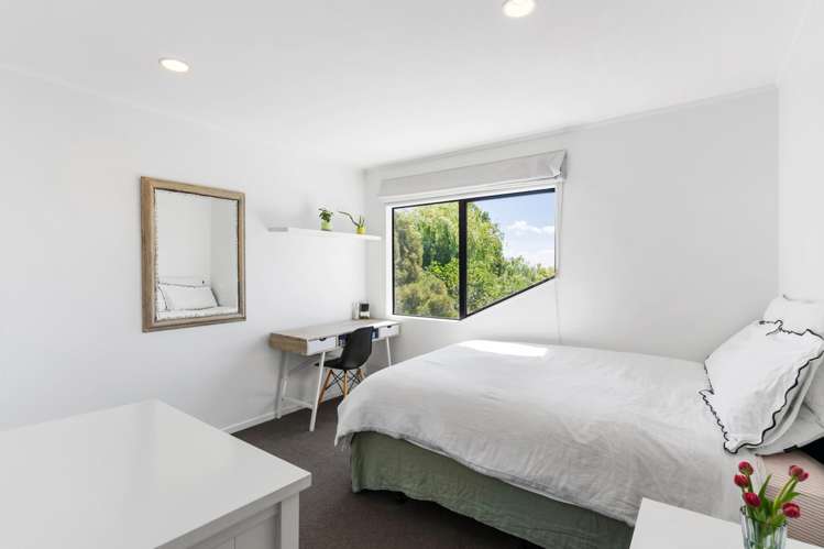 2/206 Rangatira Road Beach Haven_11