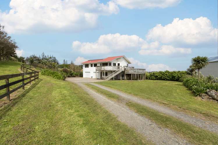 106 Rehutai Road Baylys Beach_1