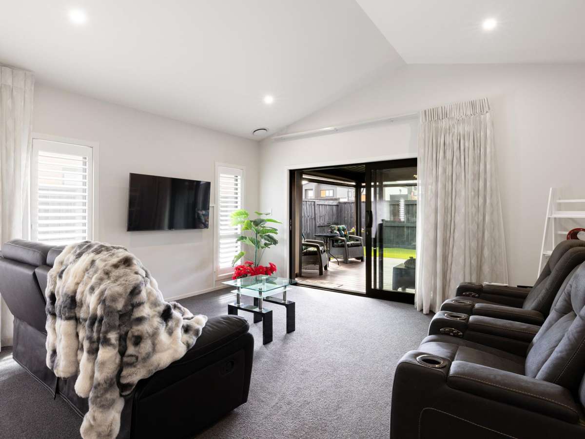 8 Halley Drive_2