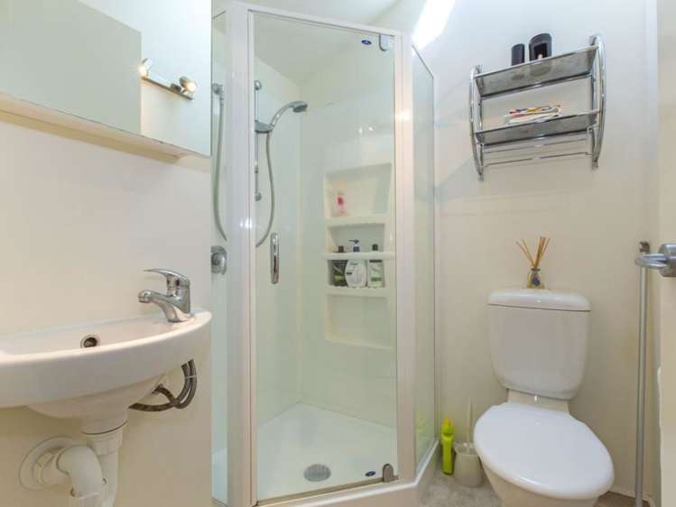 6 South Karori Road Karori_12