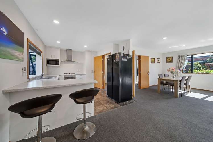 2/116 Roker St Somerfield_2