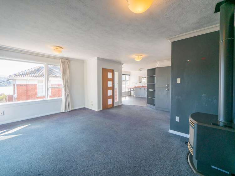 83 Easther Crescent Kew_7