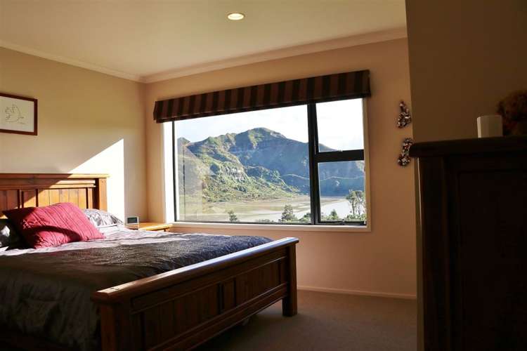 241 Te Mahoe Road Mokau_16