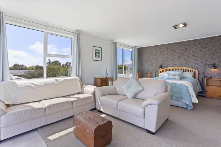 6 Birdling Place Halswell_12