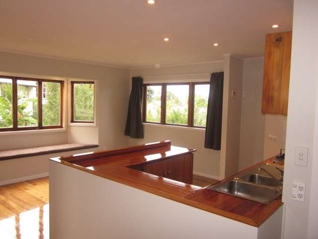 1/49 Seaton Road Murrays Bay_2