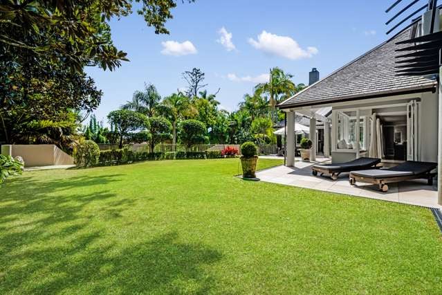 2,838sqm Remuera estate with tennis court and pool