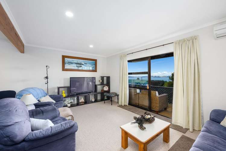 11 Mera Road Algies Bay_14