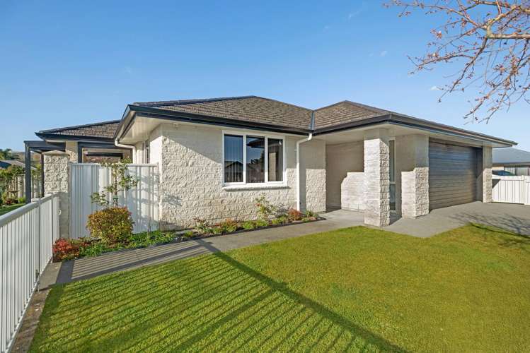 27 Margaret Place Lytton West_22