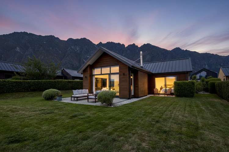 3 Pioneer Court Jacks Point_25