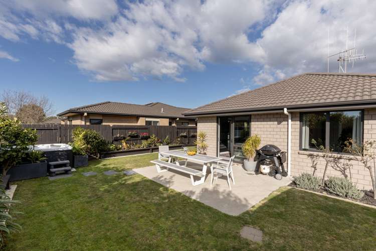 61 Twin Oak Avenue Papamoa Beach_12