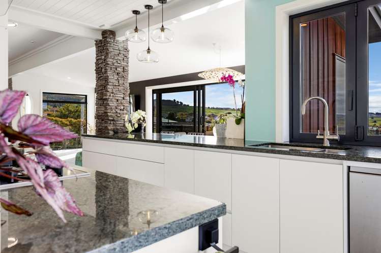 2 Scenic Heights Acacia Bay_8