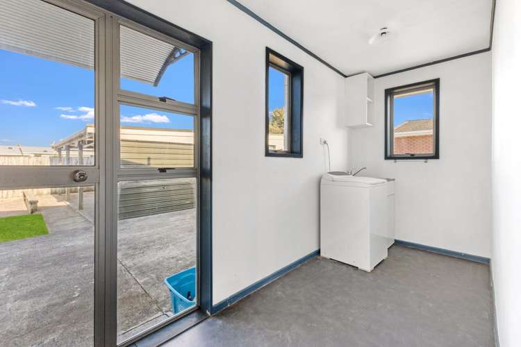 35 Camellia Avenue Bell Block_9