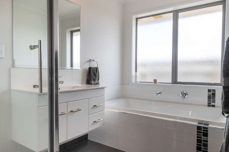 48 Jarrett Terrace Leamington_23