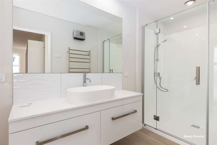 14 Whitehall Drive Springlands_19