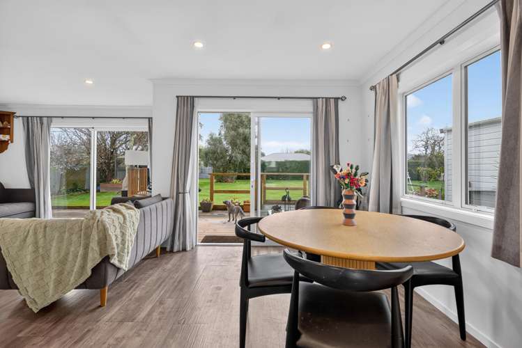7 Rexwood Street Carterton_36