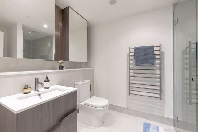 2608/10 Commerce Street City Centre_4