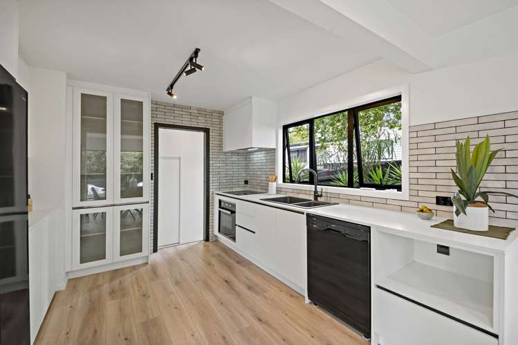 19a Himikera Avenue Avondale_7