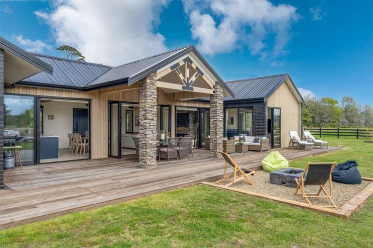 200 Potts Road Whitford_26