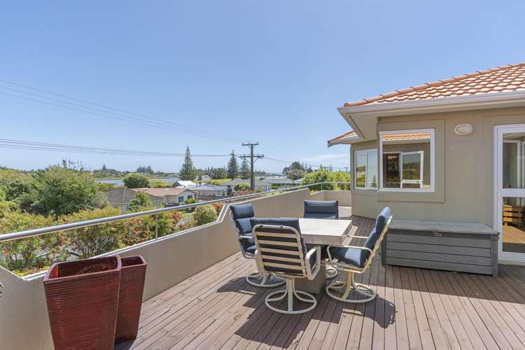 50 Leslie Street Waitara_35