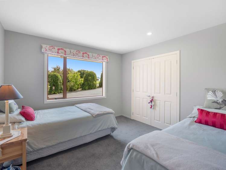 33 Essex street Weston_20