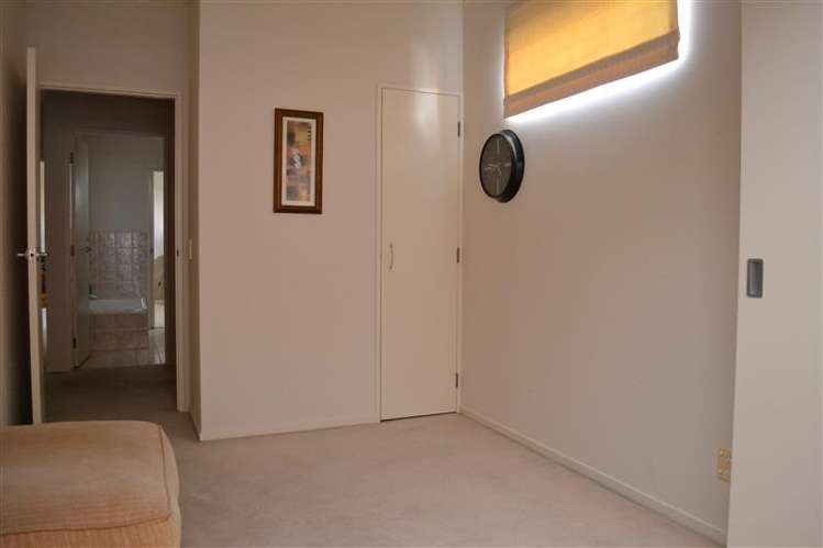 1e/6 Queen Street Palmerston North Central_4