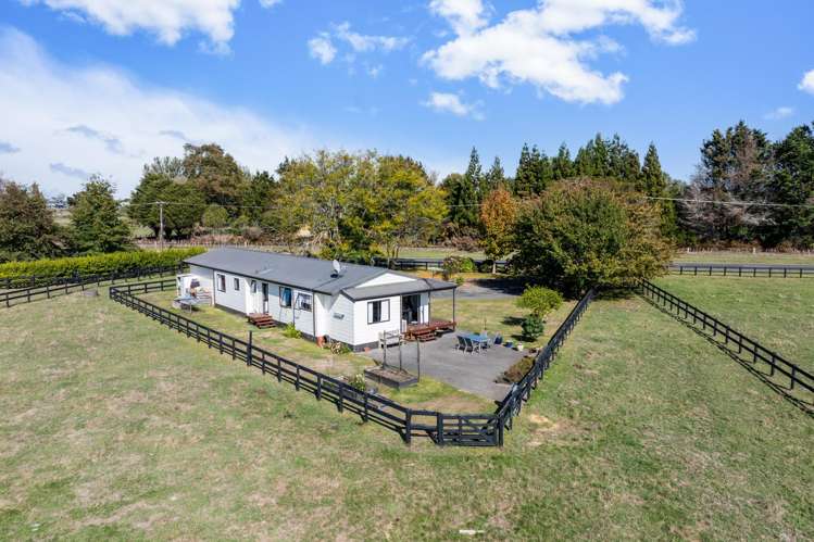 100 Bruntwood Road Pukemoremore_15