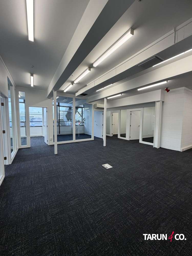 GF/Suite 2/19 Beasley Avenue Penrose_2